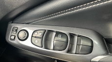 Nissan Juke 1.0 DiG-T 114 N-Connecta 5dr DCT Petrol Hatchback